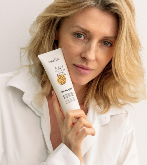 Clean Girl smoothing facial...